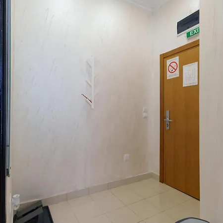 Step Rooms Apt Spa Belgrad Exterior foto