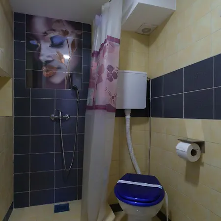 Step Rooms Apt Spa Belgrad Exterior foto