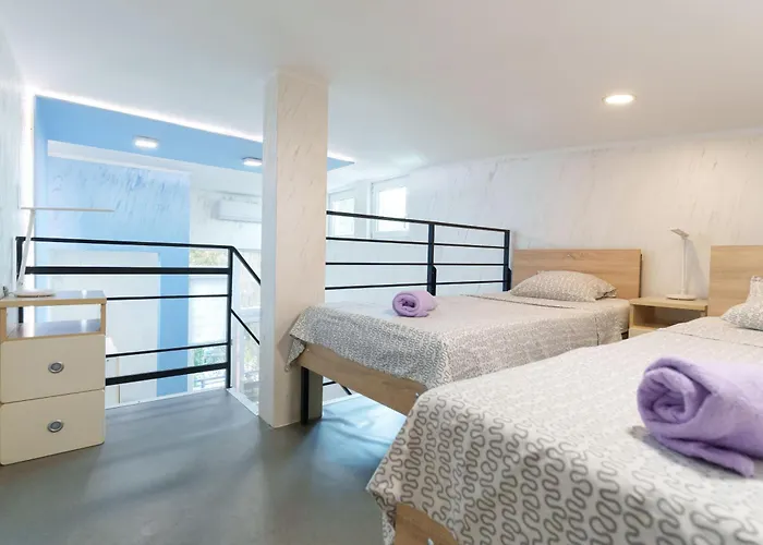 Step Rooms Apt Spa